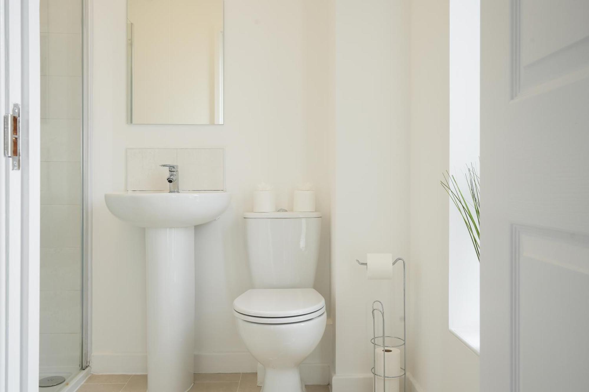 Mersey Way, Spacious 3 Bed Home, Close To Sheffield City Centre & Free Driveway Parking - Perfect For Workers, Groups & Families - Hosted By Stay Host Save Exterior foto